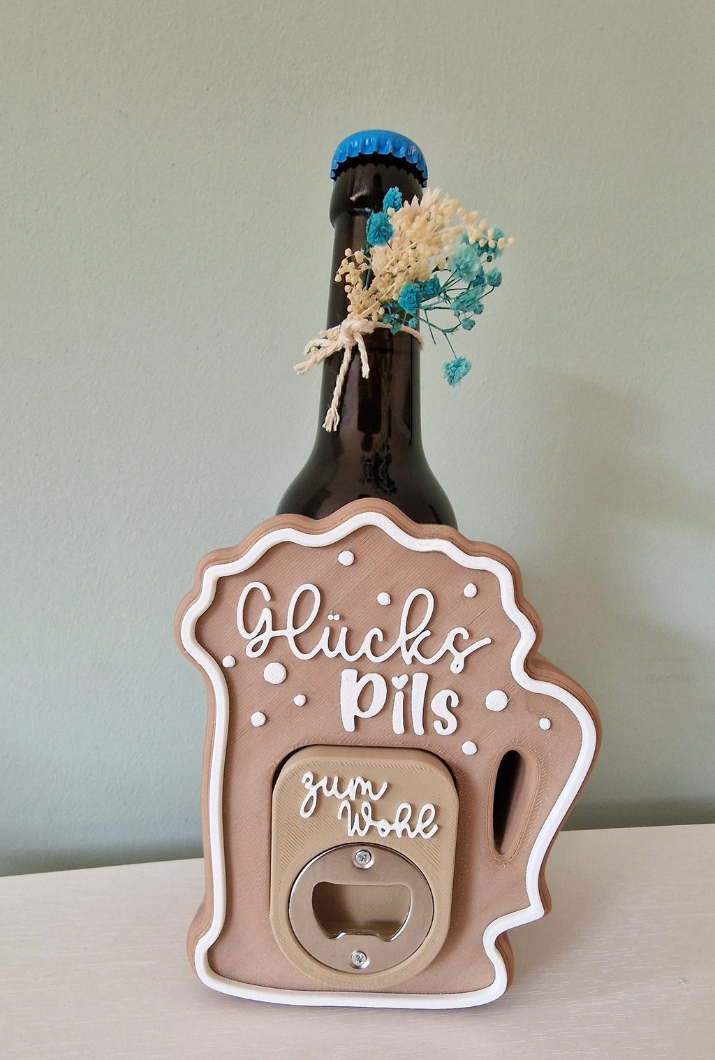 Bierkrug Flaschenhalter " Glückspils"mit Flaschenöffner