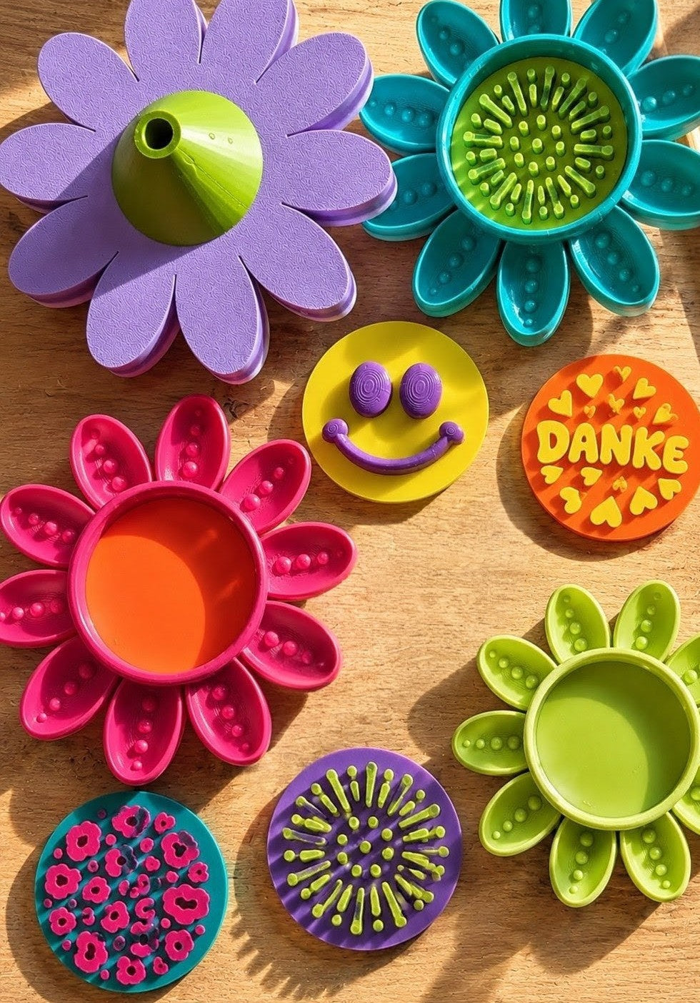 Insektentränke FlowerPower mit verschiedenen Wechselmotiven